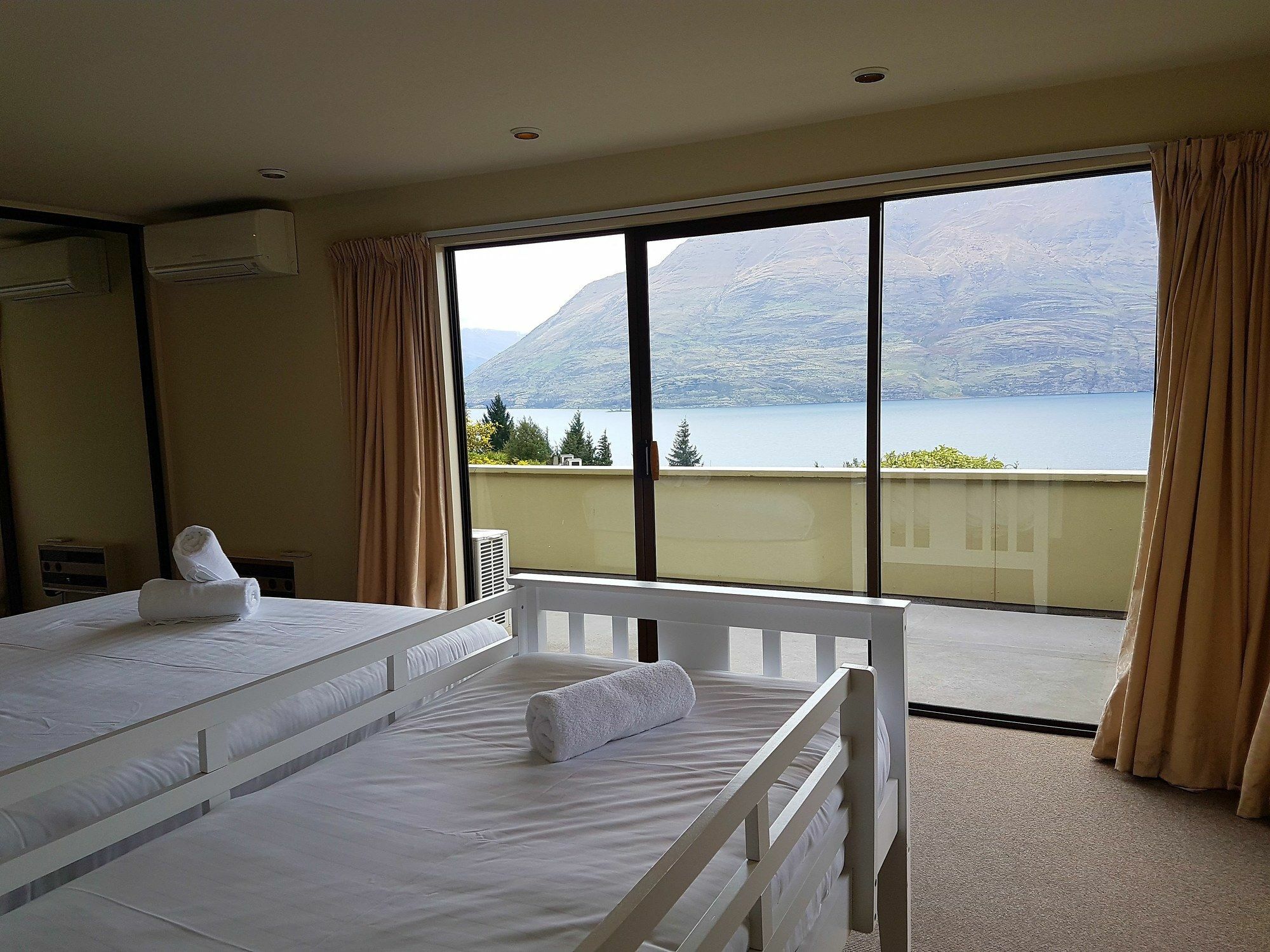 Queenstown Lakeview Holiday Home-5Mins To Town Ngoại thất bức ảnh